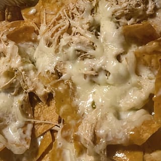Shredded Chicken Nachos